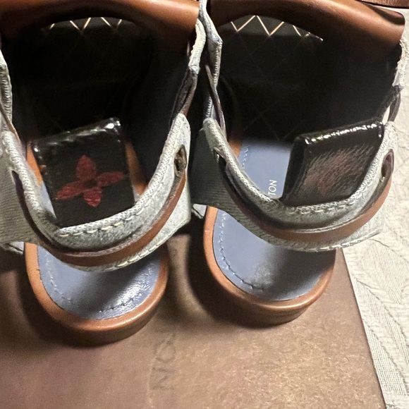 Louis Vuitton denim sandals - Picture 6 of 7